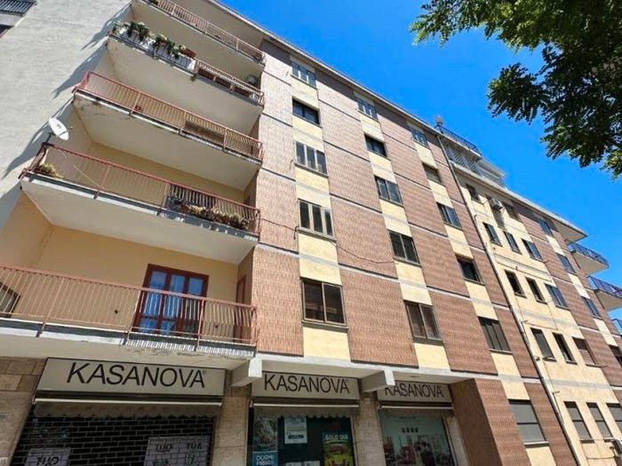 Appartamento con 5 locali in vendita in Via Giuseppe Schipani, San Leonardo, Catanzaro