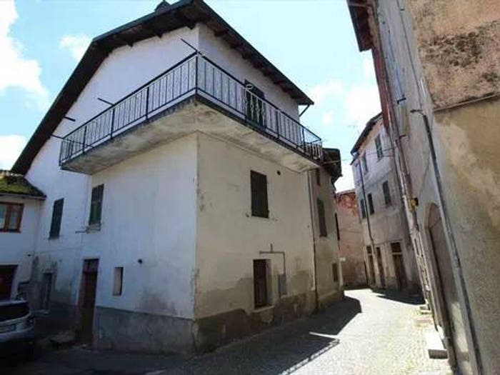 Casa con 5 locali in vendita in Strada Provinciale, Centro, Rocca Grimalda