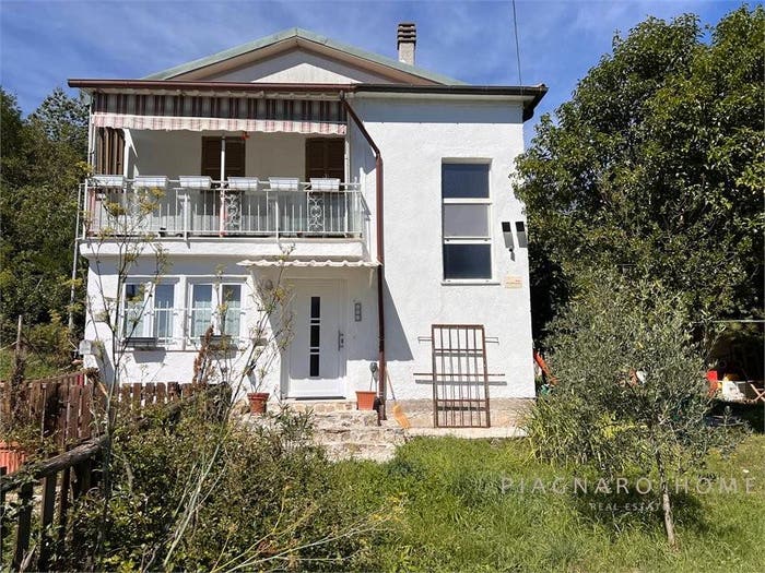Casa con 6 locali in vendita in Via Pollina, Pollina, Pontremoli