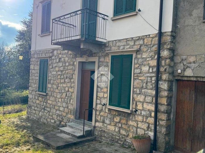 Casa con 5 locali in vendita in via Lanfranconi, Pellio Intelvi, Alta Valle Intelvi