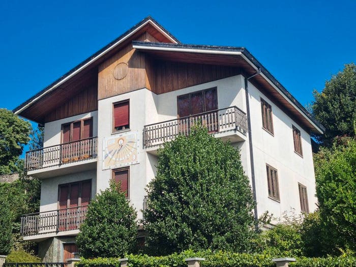 Casa con 6 locali in vendita in Cernusco Lombardone