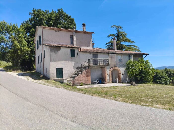 Casa con 6 locali in vendita in strada de mannello, Centro, Avigliano Umbro