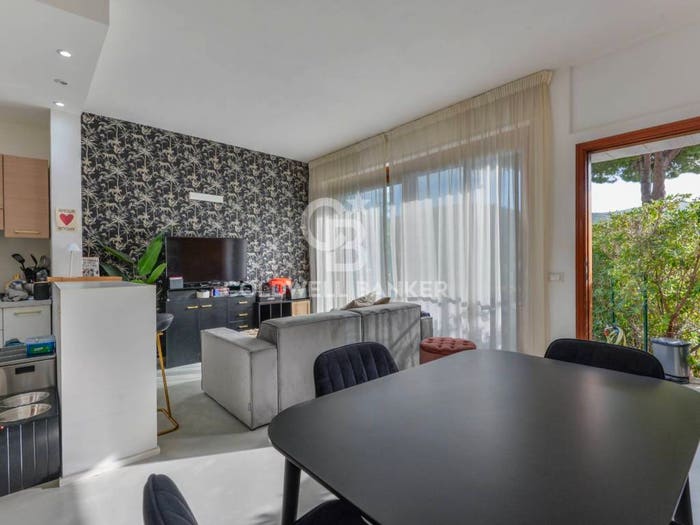 Appartamento bilocale in vendita in Via Giovanni XXIII, La Pila, Campo nell'Elba