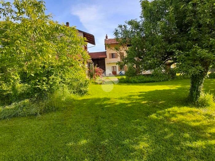 Casa trilocale in vendita in Via B Castagneri, Vauda Canavese Superiore, Vauda Canavese
