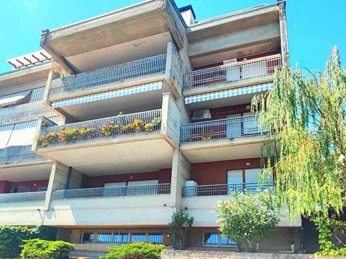 Appartamento quadrilocale in vendita in Via della Resistenza, Centro, Teramo