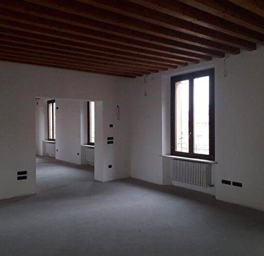 Appartamento con 6 locali in vendita in Centro Storico, Pesaro