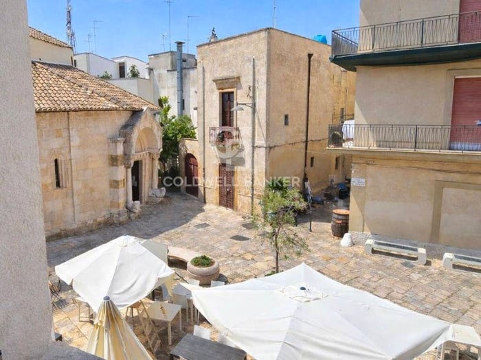 Appartamento quadrilocale in vendita in via Marco Pacuvio, Centro Storico, Brindisi