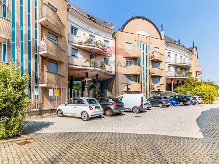 Appartamento trilocale in vendita in XX SETTEMBRE, San Bernardino, Legnano