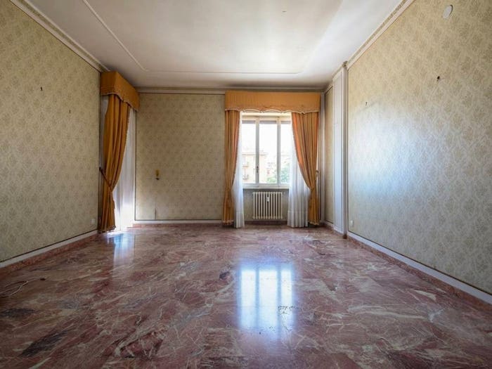 Appartamento quadrilocale in vendita in Viale Risorgimento, Commenda, Brindisi
