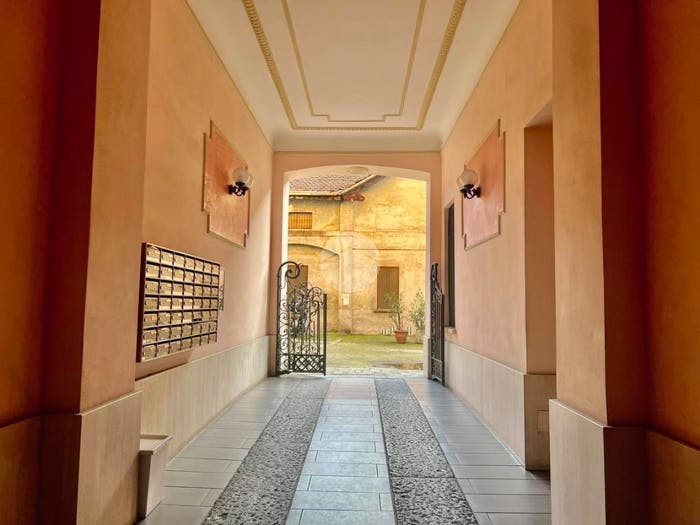 Appartamento bilocale in vendita in Viale tibaldi, Pezzotti Meda, Milano