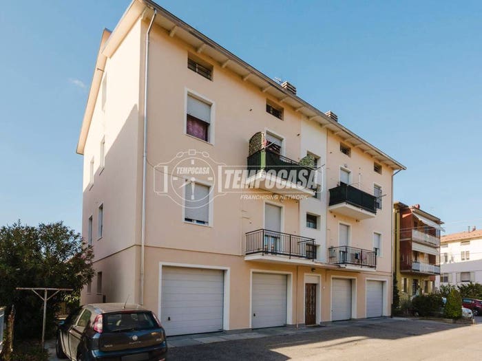 Appartamento quadrilocale in vendita in Via Reggio Emilia Garofano, Garofano, Savignano sul Panaro