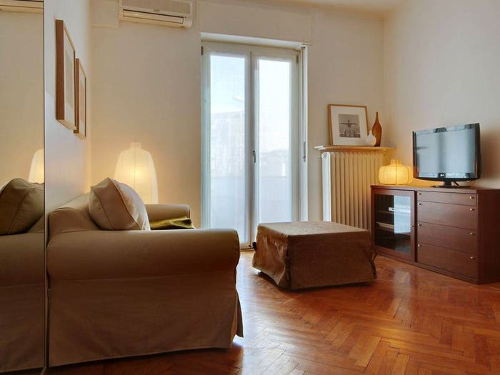 Appartamento bilocale in affitto in Via Pola, Isola, Milano