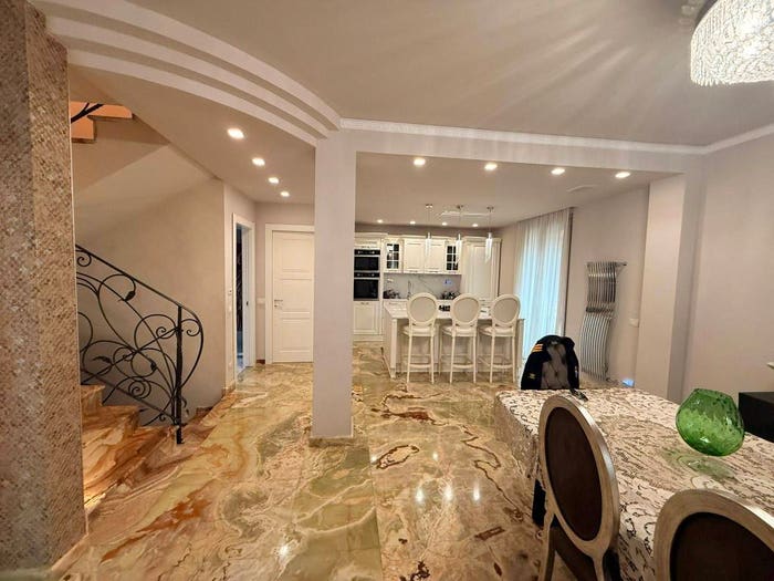 Casa quadrilocale in vendita in Via Pietro Nenni, Riozzo, Cerro al Lambro