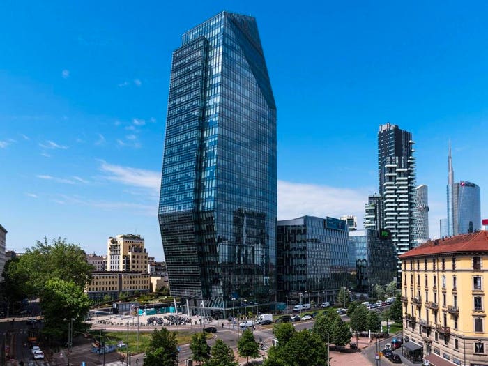 Appartamento bilocale in vendita in Via Generale Gustavo Fara, Centrale, Milano