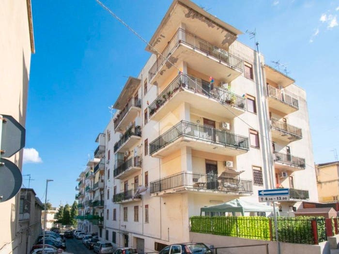 Appartamento trilocale in vendita in Via del santo, Villaggio Santo, Messina