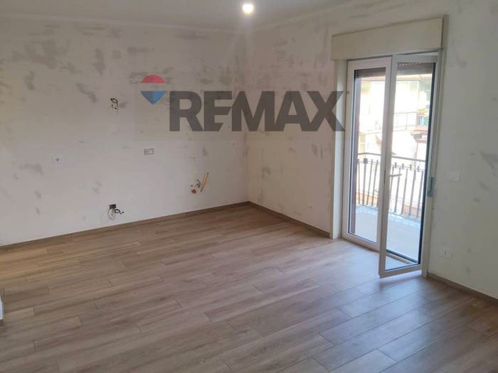 Appartamento trilocale in vendita in via Stazione, Centro, Mascali