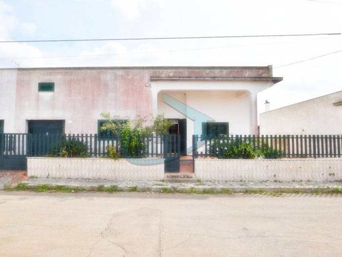 Casa con 5 locali in vendita in Giuliano, Castrignano del Capo