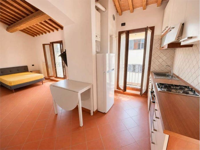 Appartamento bilocale in vendita in Zona Osservanza Monolocale ultimo piano, Centro Storico, Imola