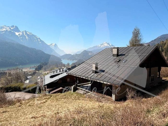 Casa con 6 locali in vendita in Via Milano, Centro, Domegge di Cadore