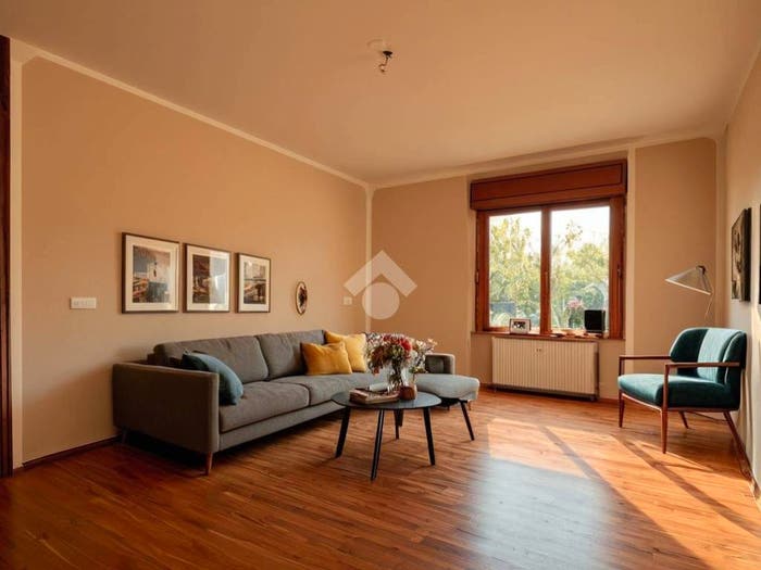 Appartamento trilocale in vendita in Via Giovanni XXIII, Canelli