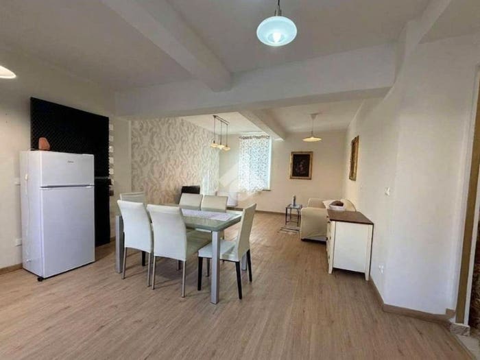 Casa quadrilocale in vendita in Piazza fanfulla, Centro, Traversetolo