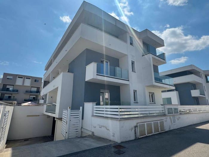 Appartamento trilocale in vendita in Via Monte della Taglia, Cicciano