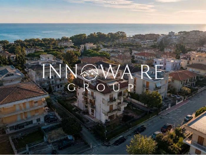 Appartamento con 5 locali in vendita in via Umbria, Centro, Grottammare