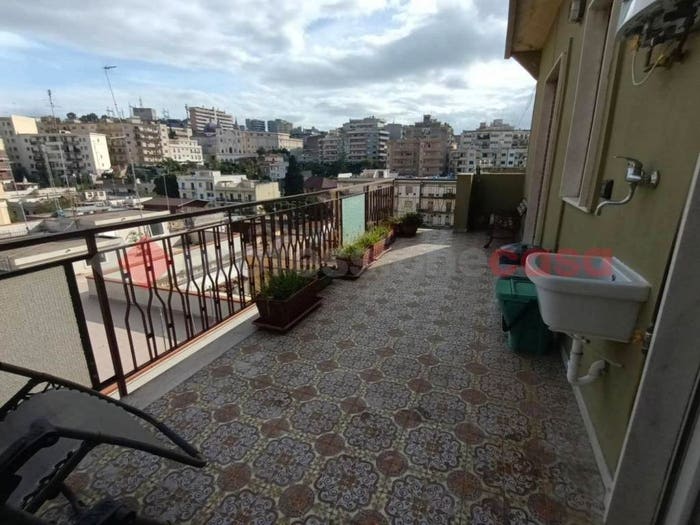 Appartamento trilocale in affitto in via giuseppe melacrino, Tremulini Eremo, Reggio Calabria