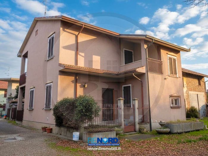 Casa con 5 locali in vendita in Prado, Cura Carpignano