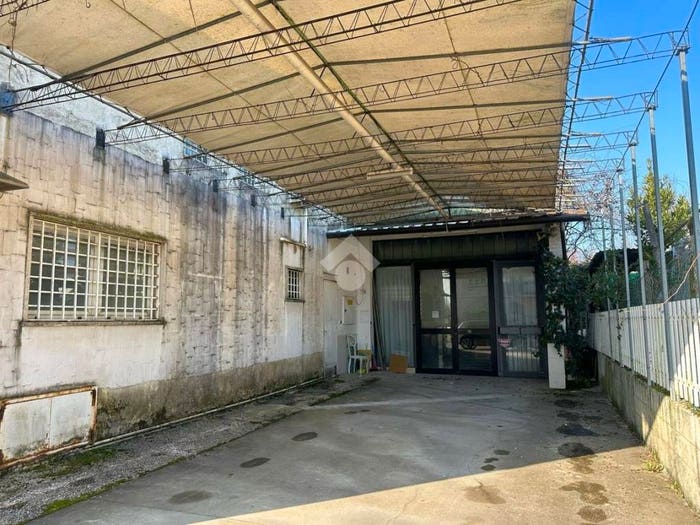 Casa con 6 locali in vendita in Via Sega, Centro, Dueville