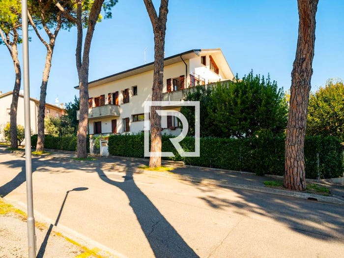 Casa con 6 locali in vendita in Centro, Mercato Saraceno