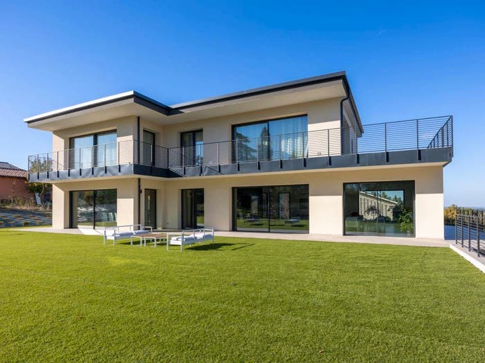 Casa con 6 locali in vendita in Zola, Zola Predosa