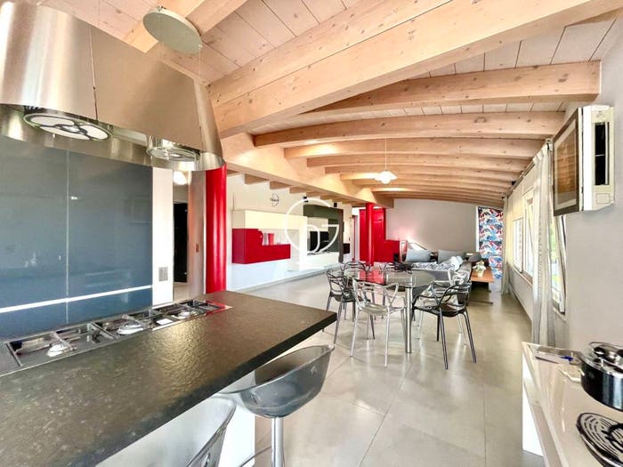 Casa trilocale in vendita in Via Amatore Sciesa, Desenzano Centro, Desenzano del Garda