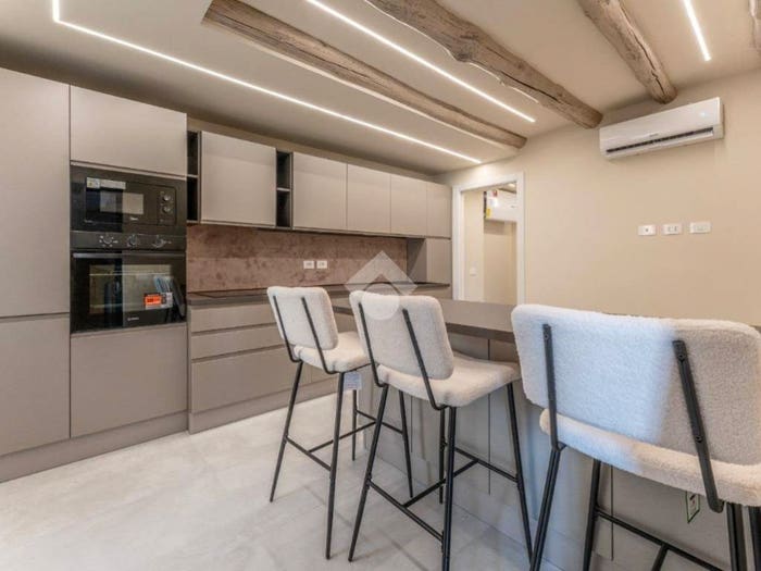 Appartamento bilocale in vendita in Via Carlo Imbonati, Dergano, Milano