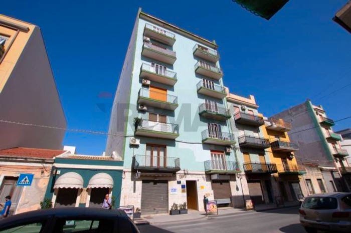 Appartamento quadrilocale in vendita in via giovanni lavaggi, Centro, Augusta