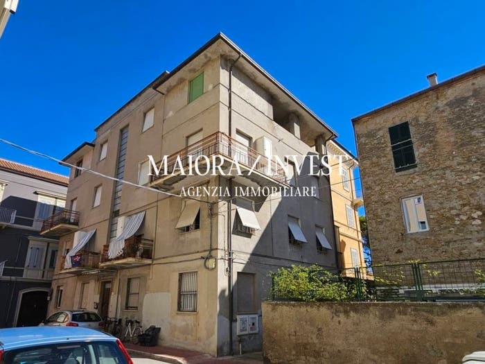 Casa con 6 locali in vendita in Via Cantiere, Centro, Grottammare