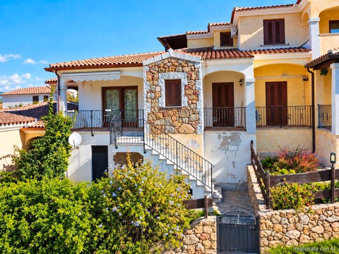 Casa quadrilocale in vendita in Via Si Puntu, Tanaunella, Budoni