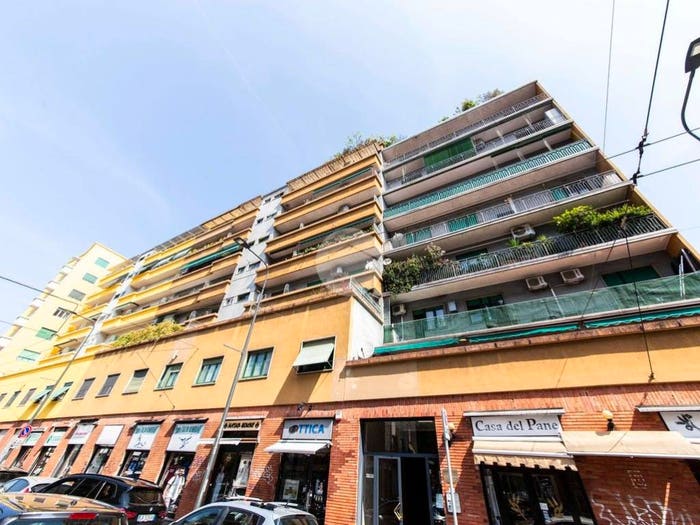 Appartamento con 5 locali in vendita in Via Rembrandt, San Siro, Milano