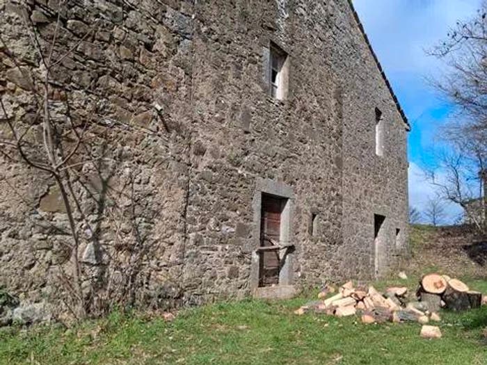 Casa quadrilocale in vendita in Cento No Number, Petricci, Semproniano