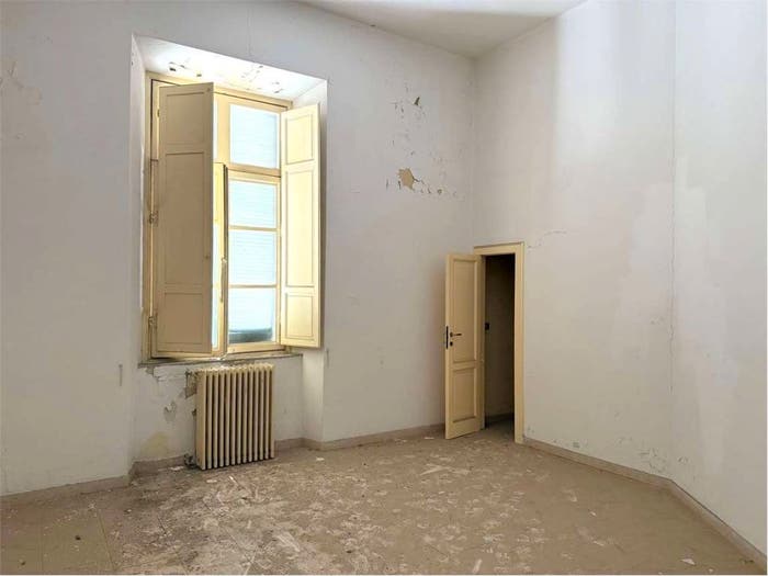 Appartamento quadrilocale in vendita in Piazza della Repubblica, Via Grande Piazza della Repubblica, Livorno