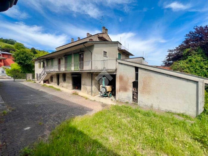 Casa trilocale in vendita in Via Vallescuropasso, Vallescuropasso Località Stefano, Cigognola