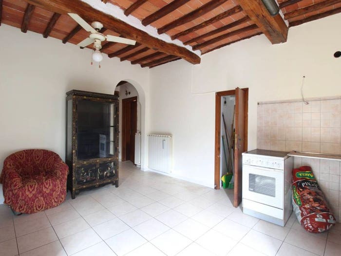 Appartamento trilocale in vendita in Piazza Amilcare Donnini, Centro, Fucecchio