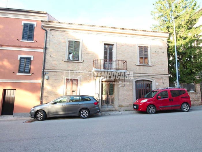 Casa in vendita in Centro, Monte Urano