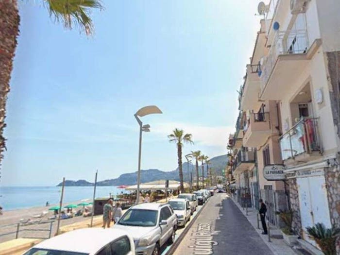 Appartamento quadrilocale in vendita in Via Luigi Rizzo, Letojanni