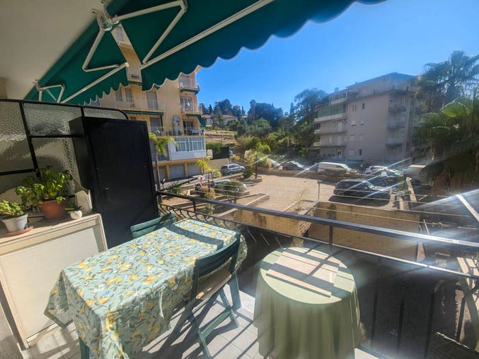 Appartamento trilocale in vendita in corso degli Inglesi, Solaro, Sanremo