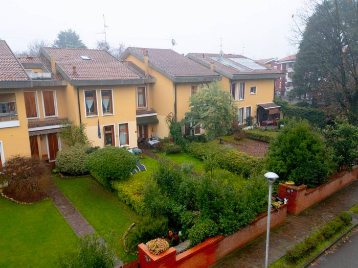 Casa quadrilocale in vendita in Via Giacomo Matteotti, Centro, Arese