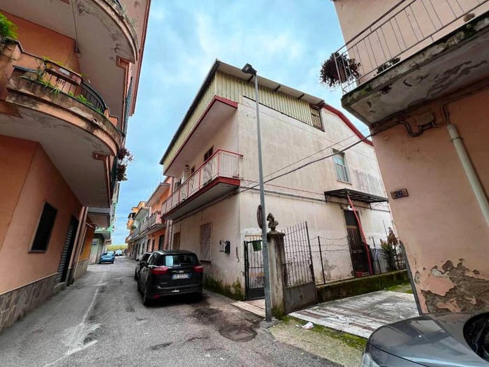 Appartamento quadrilocale in vendita in Centro, Battipaglia