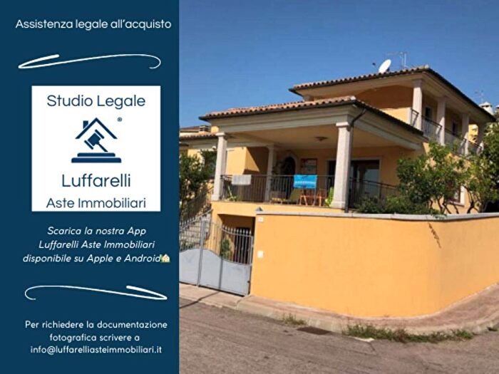 Casa con 6 locali in vendita in Via Berlinguer, Via Nervi, Olbia