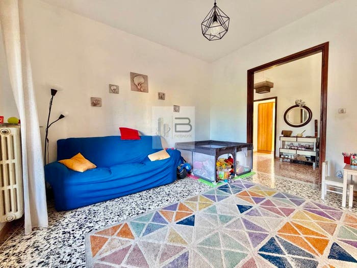 Appartamento con 5 locali in vendita in Via Niccolò Paganini, Sant'Anna, Lucca