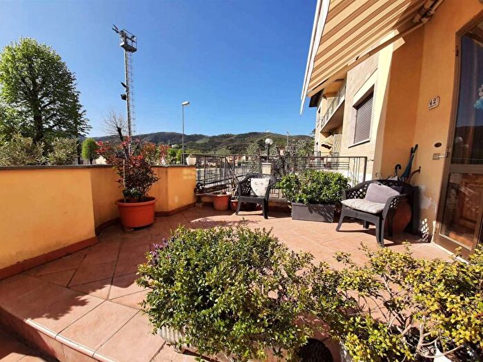 Casa con 6 locali in vendita in Via Matteotti, Cantagrillo Casalguidi, Serravalle Pistoiese